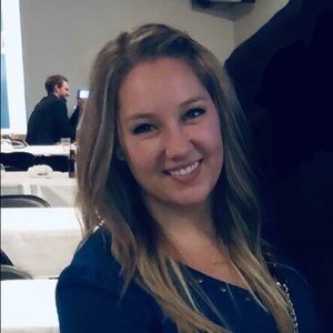 Meet your Posher, Ali